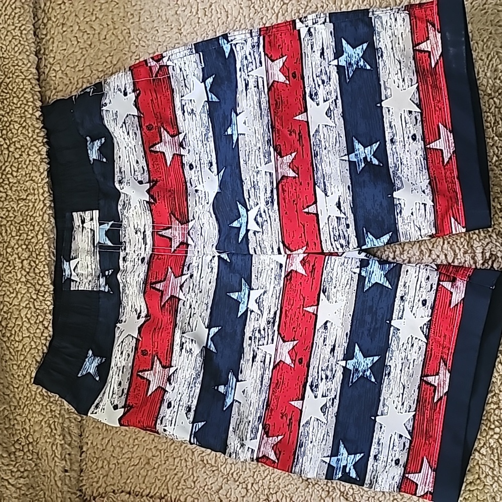 Columbia Boys size L 14/16 swimtrunks